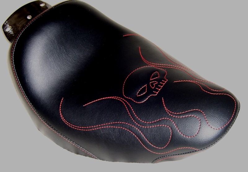 Fatboy Seat Skull Flames Red