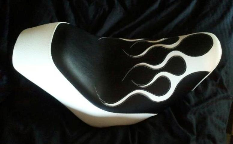 Black and White Flames Push Seat